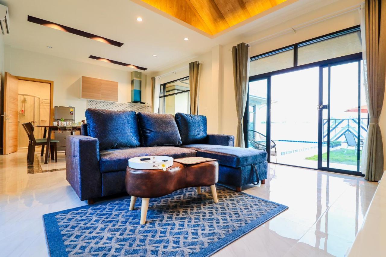 Modern Villa Hua Hin 华欣静家之泳池四合院 エクステリア 写真