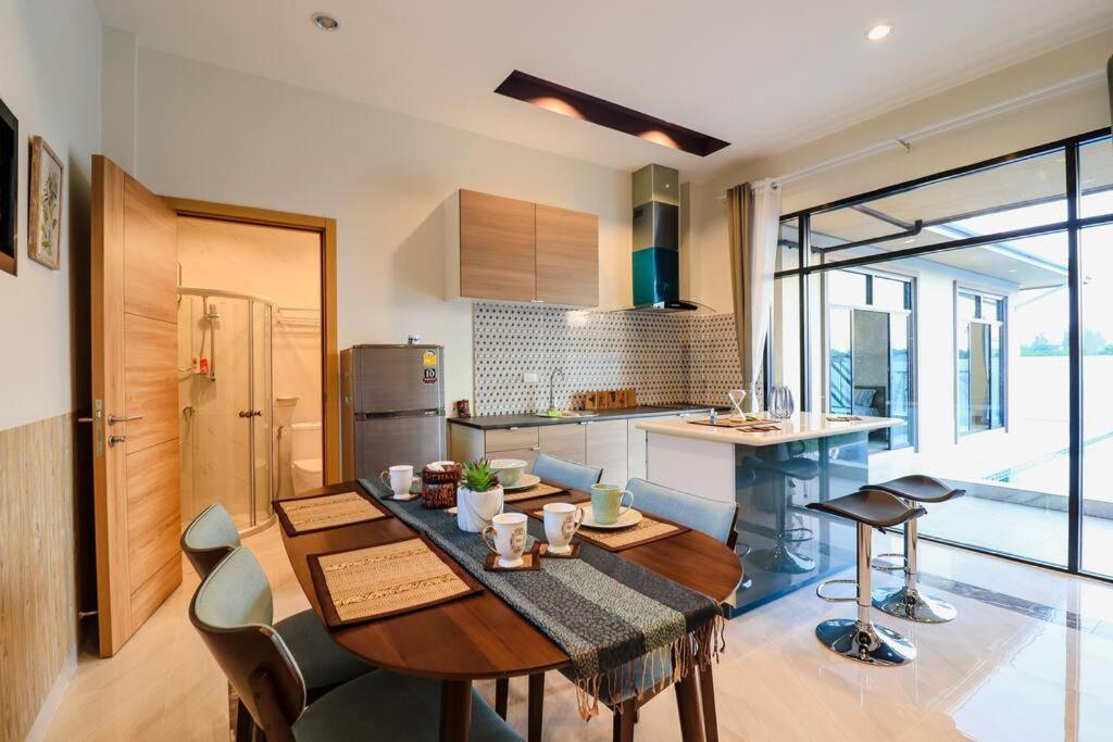 Modern Villa Hua Hin 华欣静家之泳池四合院 エクステリア 写真